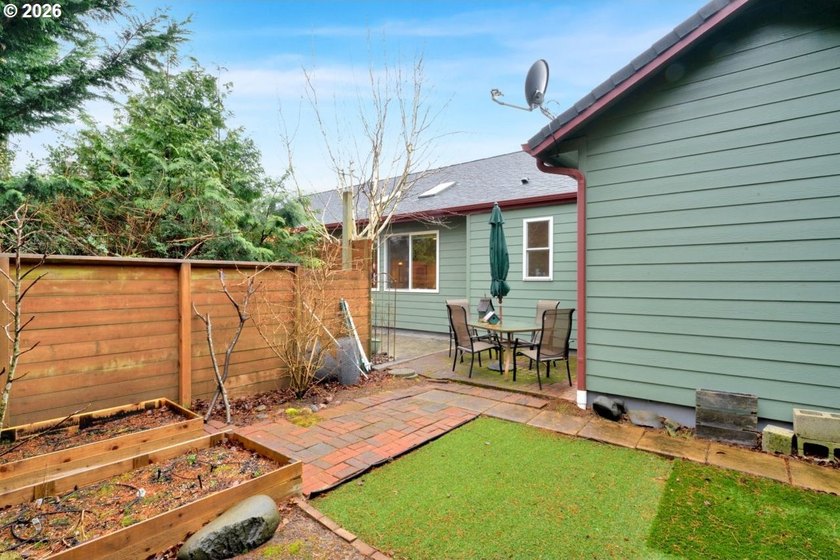 Welcome to this beautiful 1,412 sq. ft. home featuring 1 - photo 34