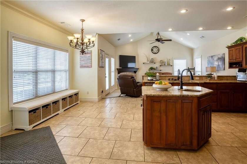 Located in the highly sought after Brighton Place subdivision - photo 13