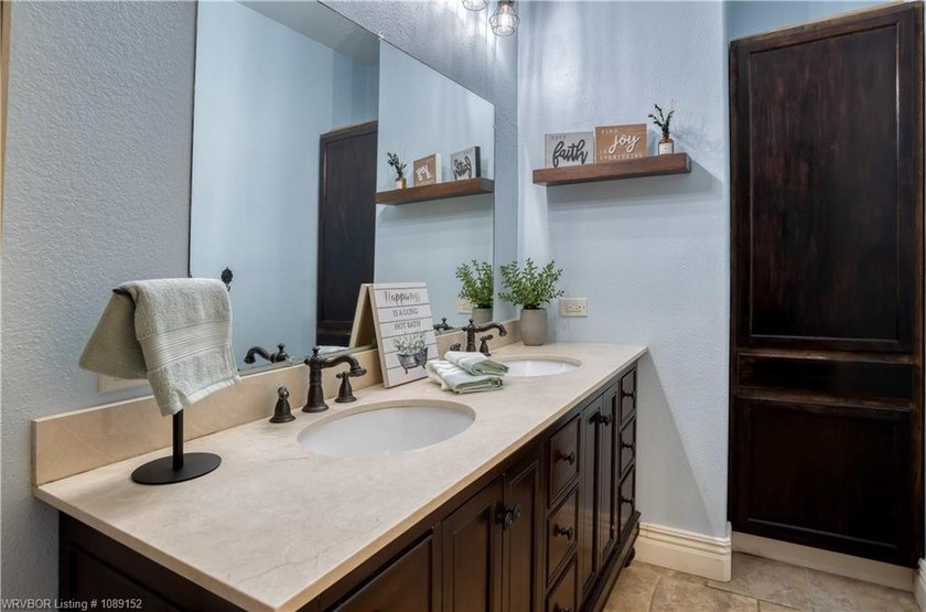 Located in the highly sought after Brighton Place subdivision - photo 27