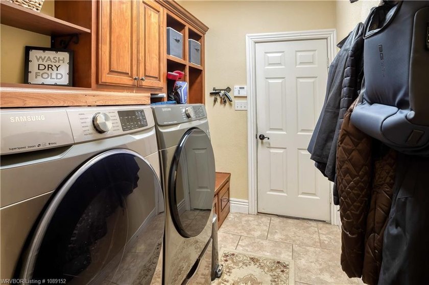 Located in the highly sought after Brighton Place subdivision - photo 30