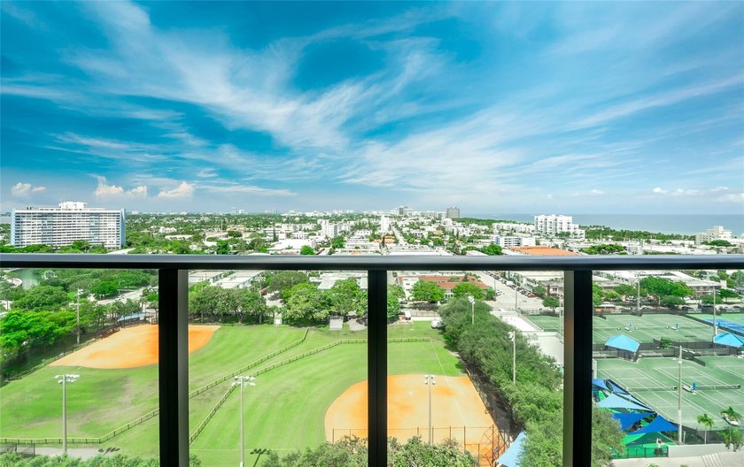 Discover unmatched luxury at the brand-new 72 Park in Miami - photo 32