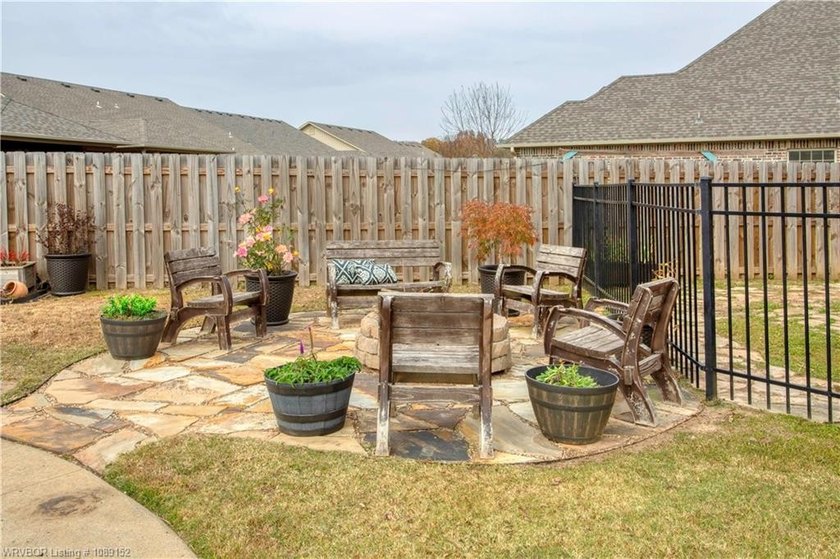 Located in the highly sought after Brighton Place subdivision - photo 36