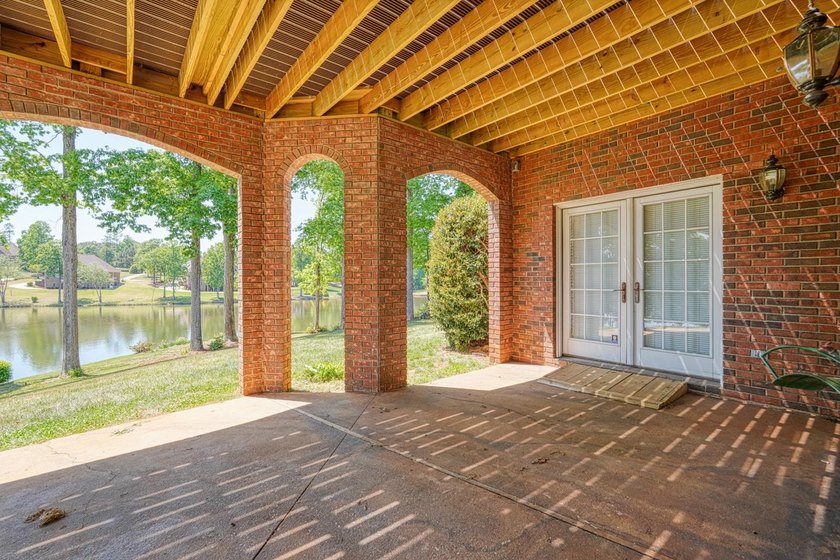 Welcome to 234 N Lake Emory Drive, a stately lakefront residence - photo 27