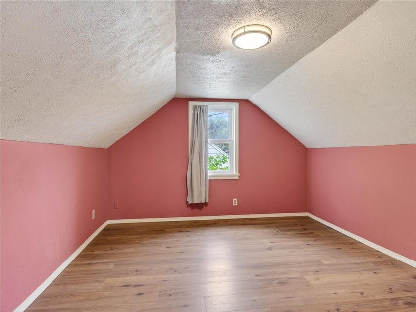 Welcome home to 45 Ridgecrest Avenue! This cozy cape cod boasts - photo 21