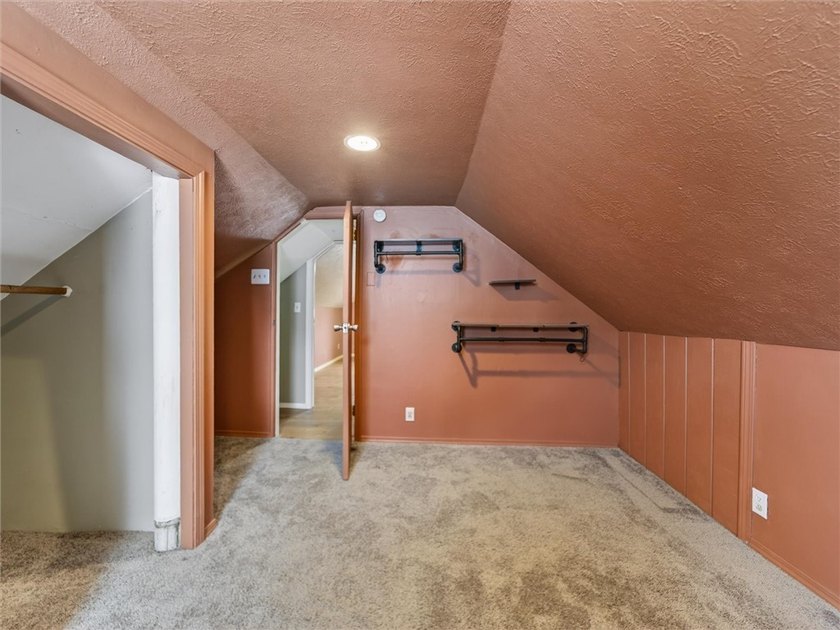 Welcome home to 45 Ridgecrest Avenue! This cozy cape cod boasts - photo 25