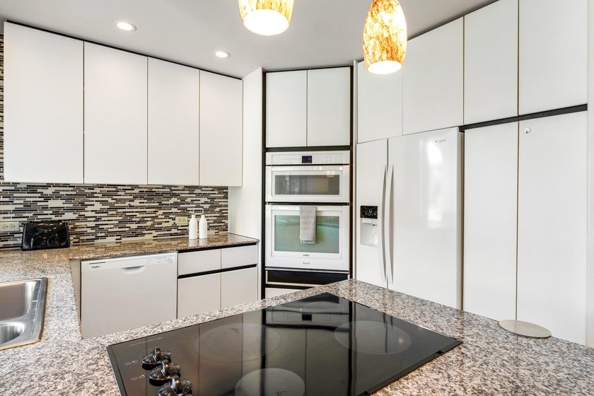 Discover the perfect blend of comfort, style, and location at - photo 15