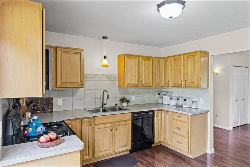 Open Houses: Wed 7/8 | 5-6:30 PM &amp; Sat 7/11 | 11:00 AM-12:30 PM - photo 9