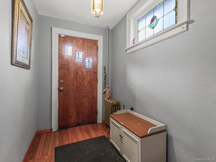 Detached Two-Family in the Heart of Flushing An exceptional - photo 2