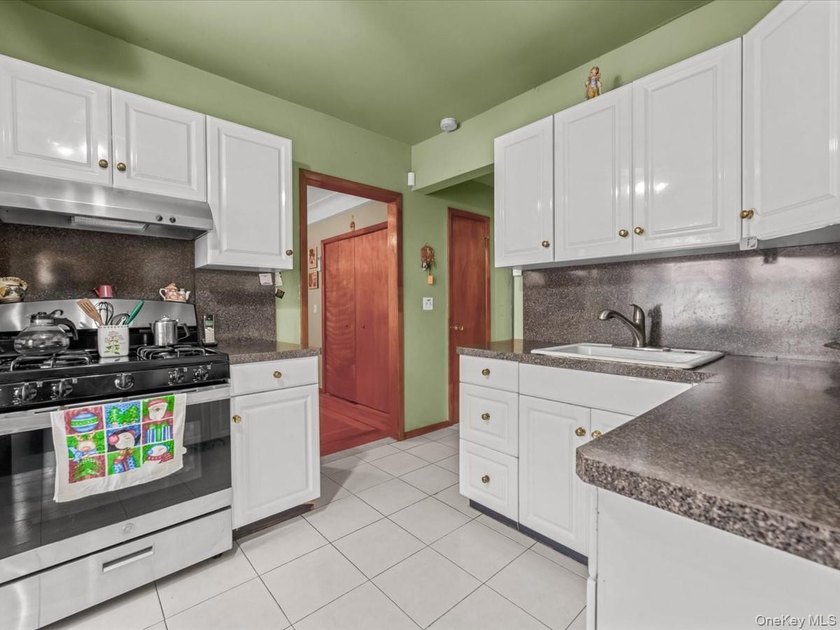 Detached Two-Family in the Heart of Flushing An exceptional - photo 7