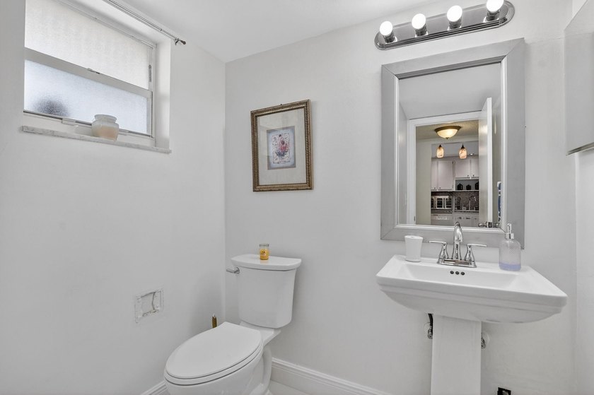 Enjoy relaxed South Florida living in this 1-bedroom, 1.5-bath - photo 15