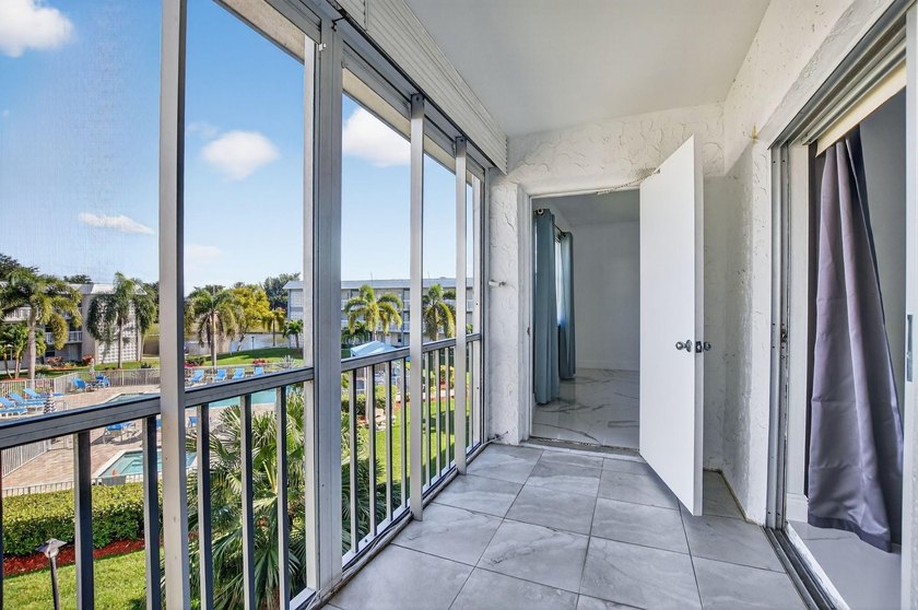 Enjoy relaxed South Florida living in this 1-bedroom, 1.5-bath - photo 22