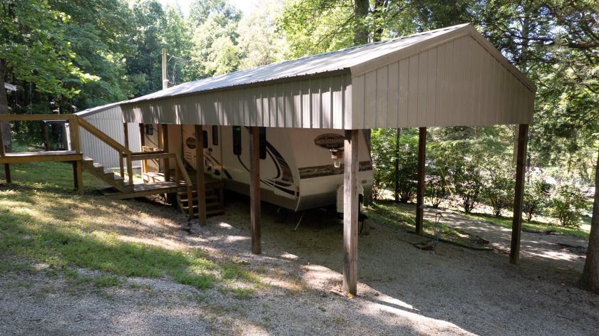 Waterfront Lot, Camper, Electric, Water &amp; Septic Connected - photo 14