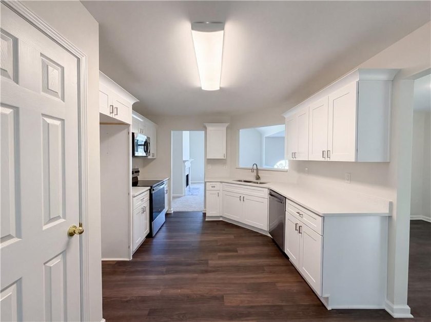 Meet 6158 Autumn View Cv NW, a residence featuring fresh - photo 13