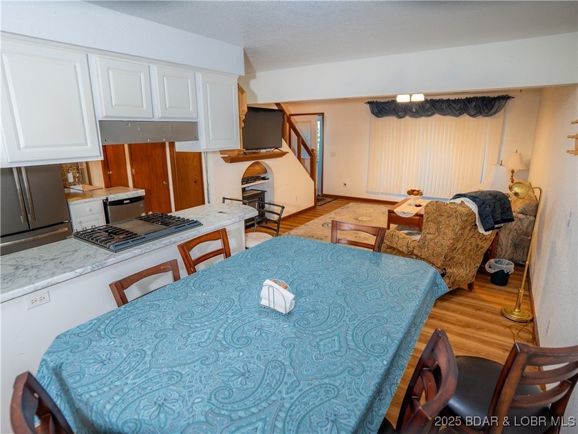 ZERO RESTRICTIONS! Charming cottage on 37.5 Acres very close to - photo 28