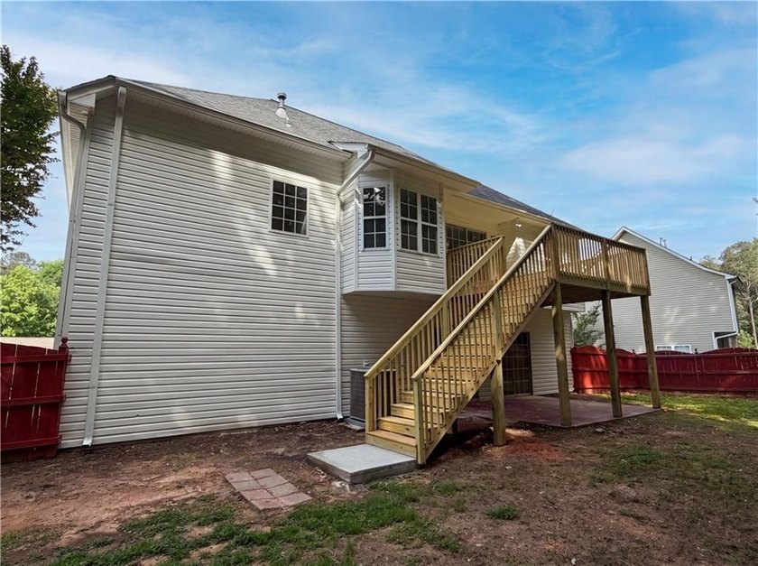 Meet 6158 Autumn View Cv NW, a residence featuring fresh - photo 31