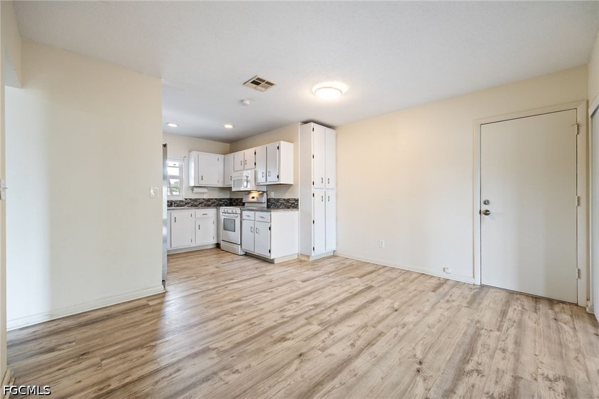 This charming home has an ASSUMABLE MORTGAGE of 3.5% and is - photo 11