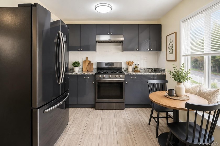 Attention Investors &amp; Multi-Generational buyers! Discover this - photo 6