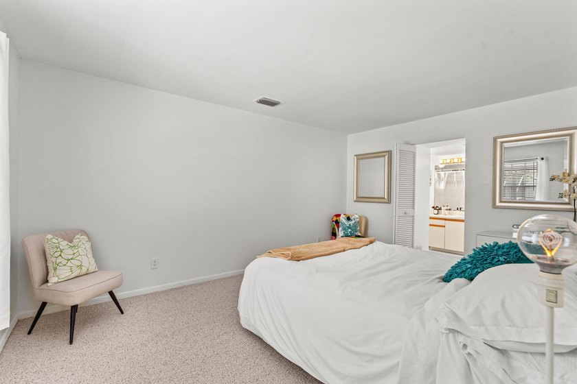 BRAND NEW ROOF!!! POOL HOME!!! PREMIUM PORT ST. LUCIE LOCATION!! - photo 17