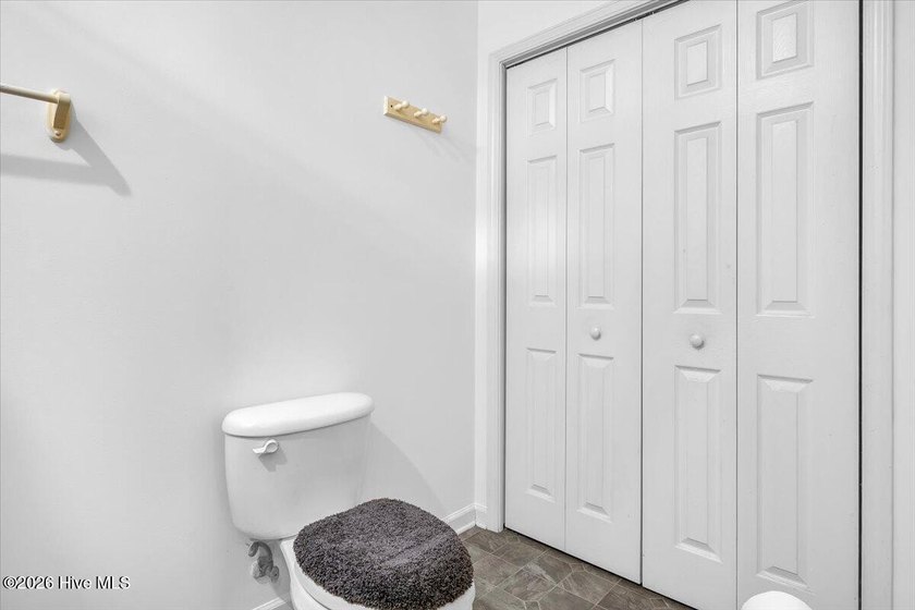 Welcome to peaceful living in Boiling Spring Lakes! This freshly - photo 22