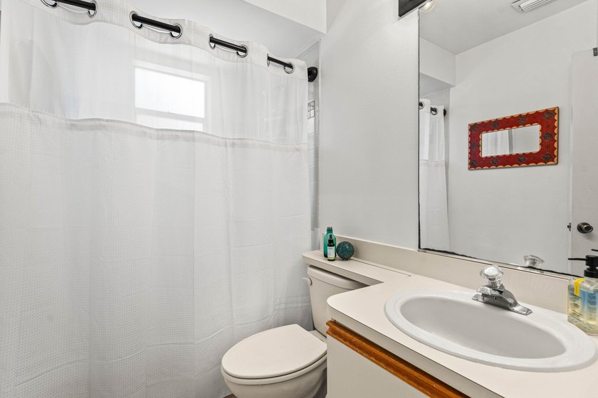 BRAND NEW ROOF!!! POOL HOME!!! PREMIUM PORT ST. LUCIE LOCATION!! - photo 25