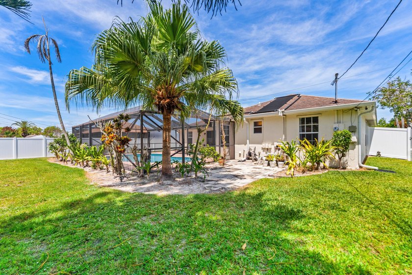 BRAND NEW ROOF!!! POOL HOME!!! PREMIUM PORT ST. LUCIE LOCATION!! - photo 33