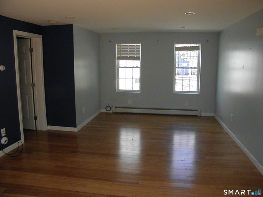 This 4-bedroom Colonial in Pawcatuck could be just what you're - photo 5