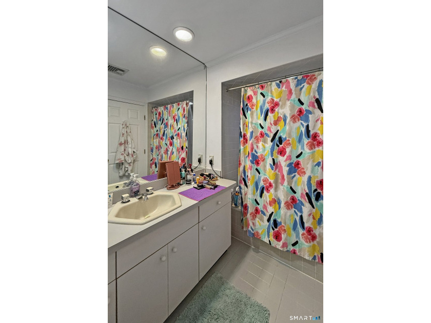 Welcome to Lake Place, one of Danbury's most sought-after - photo 8