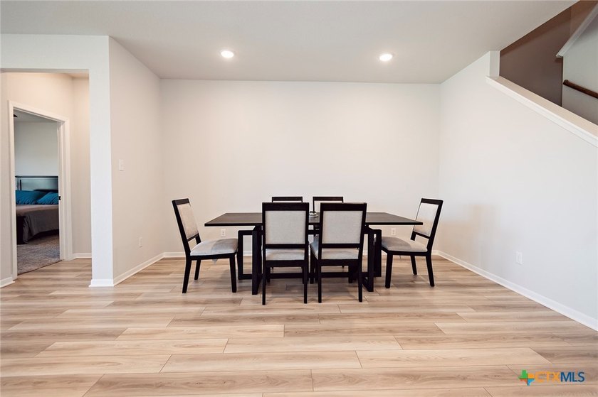 Need room to spread out? This beautifully crafted 2024 Omega - photo 14