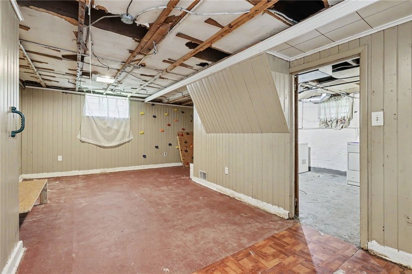 Welcome to 15 Alford Street! This charming 3-bedroom, 1-bath - photo 23