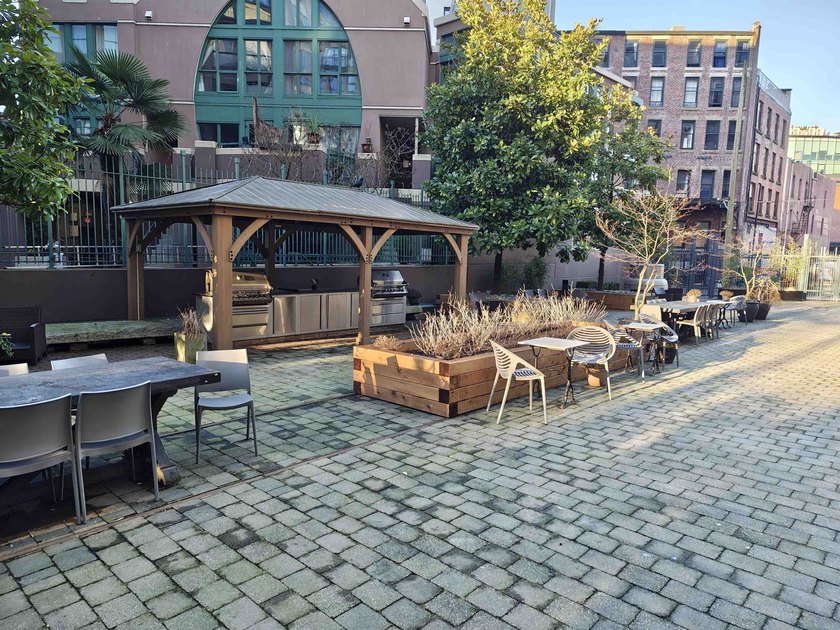 Expansive NYC style loft in Gastown's coveted Koret Lofts. This - photo 27