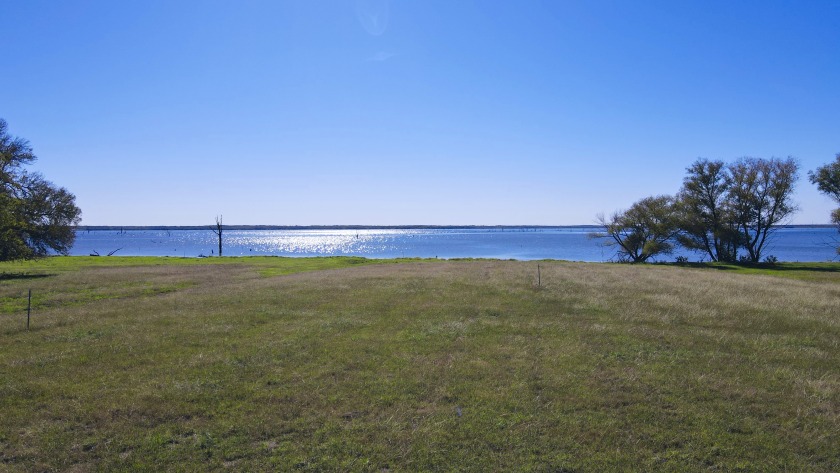 1+ Acre Waterfront Lot on Richland Chambers Lake! - photo 10