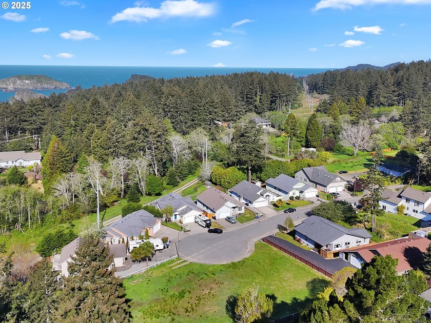 Dreaming of building your perfect coastal home? ?? Check out - photo 6