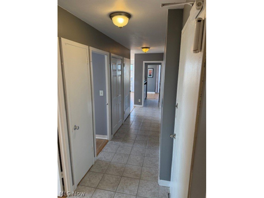 Welcome to THE LAKE HOUSE. Condominium living on Lakewood's - photo 4