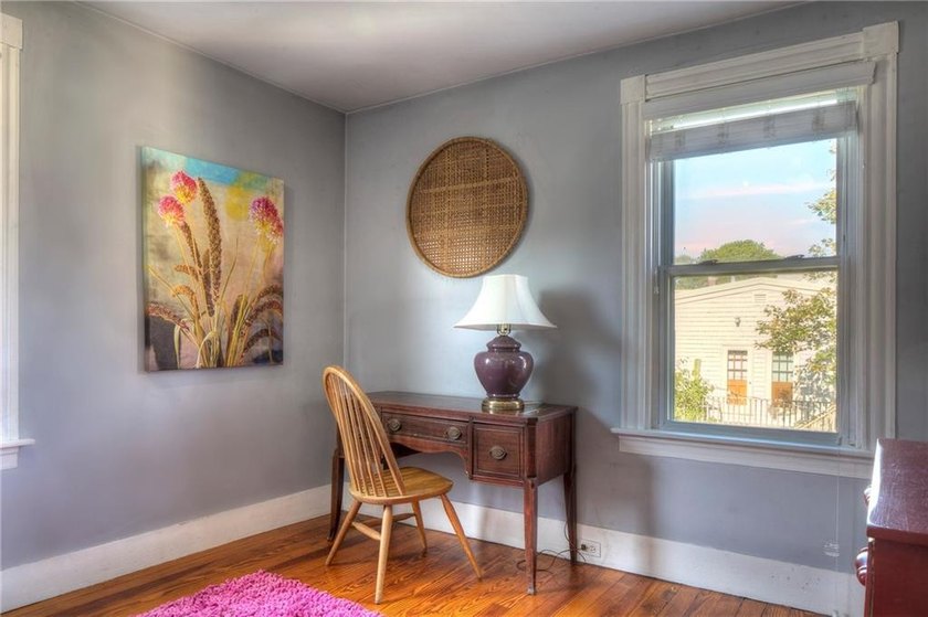 Historic Hill Townhouse just steps to Bellevue Avenue and two - photo 16