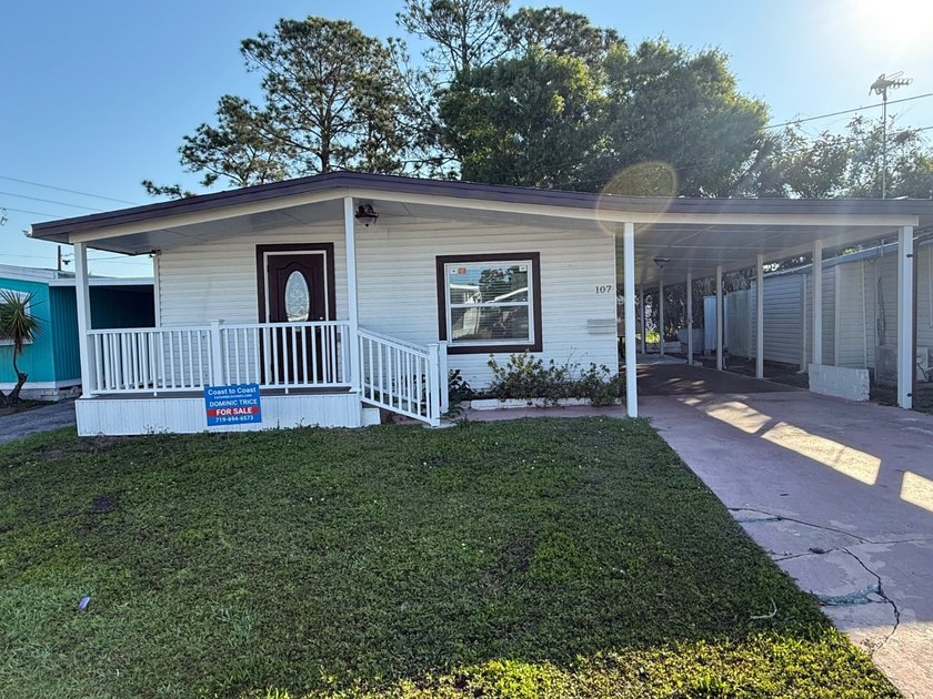Just listed is this COMPLETELY REMODELED 2-bedroom 2-bathroom - photo 3