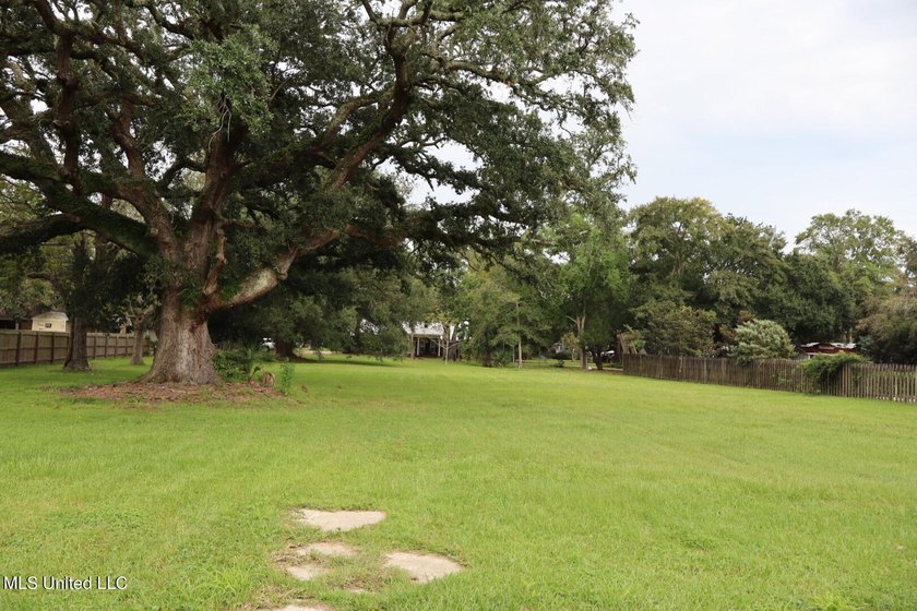 Prime Gulf Coast dirt-positioned in one of South Pascagoula's - photo 3