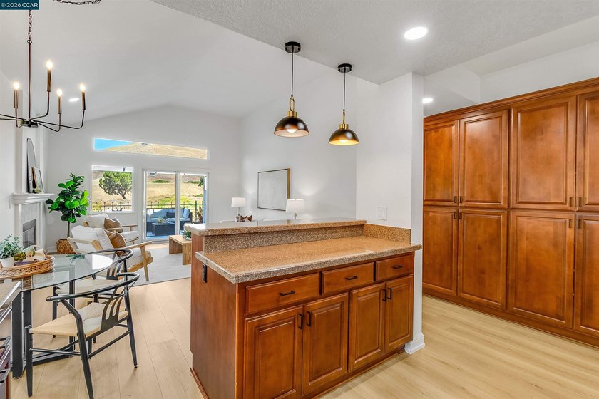 Beautifully refreshed and move-in ready, this 3-bedroom, 2-bath - photo 22