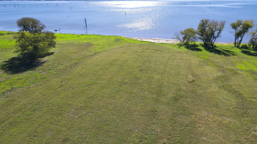1+ Acre Waterfront Lot on Richland Chambers Lake! - photo 20