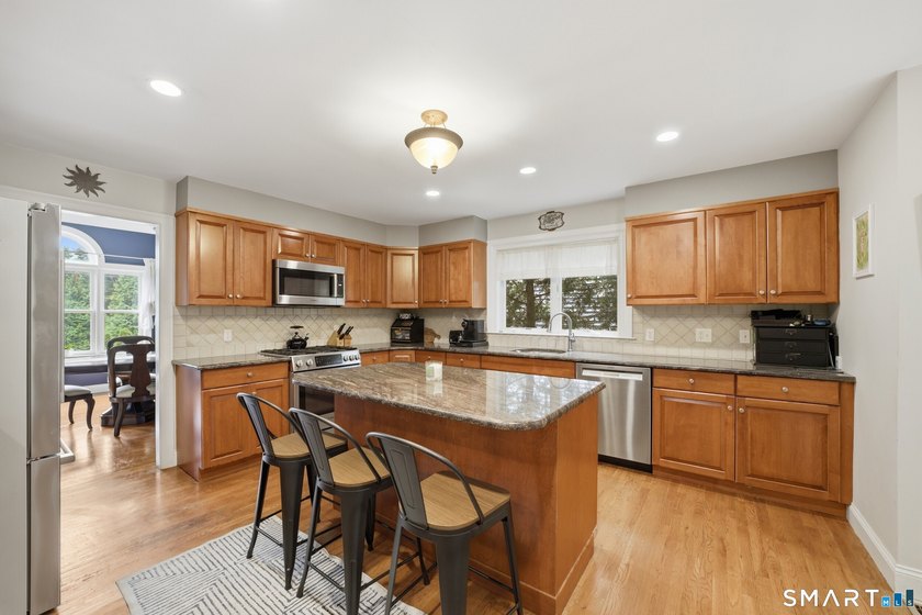 Thoughtfully designed for both comfortable everyday living and - photo 8