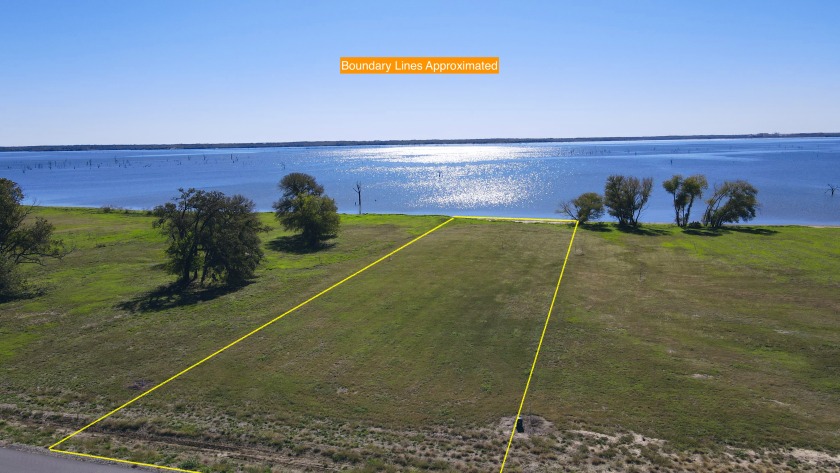 1+ Acre Waterfront Lot on Richland Chambers Lake! - photo 9
