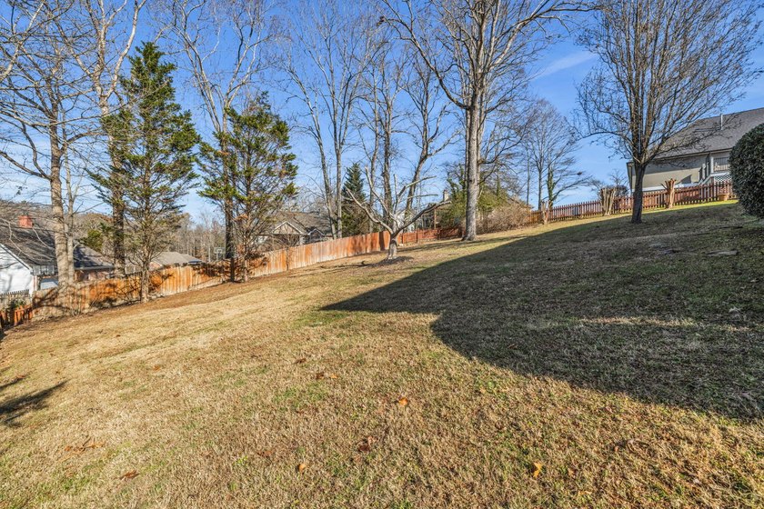 Offering over 4,000 square feet of conditioned living space - photo 38
