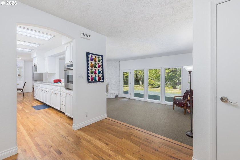 A one-of-a-kind coastal property offering peace and privacy on 1 - photo 8
