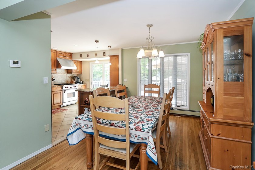 Nestled in the desirable Morgan Park Estates and backing - photo 9