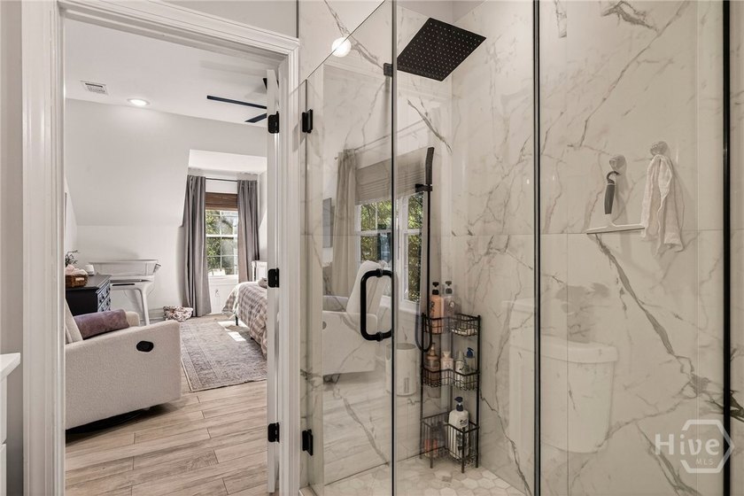 This show-stopping newly built home (2023) delivers the perfect - photo 22