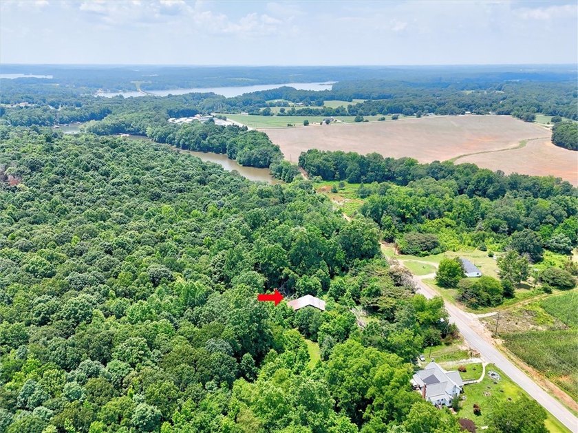 Come check out this 3.2 acres of land that is approximately 5 - photo 12