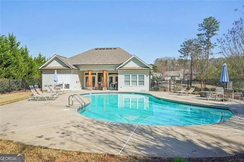 Set within Villas at Bethelview, this thoughtfully designed home - photo 10