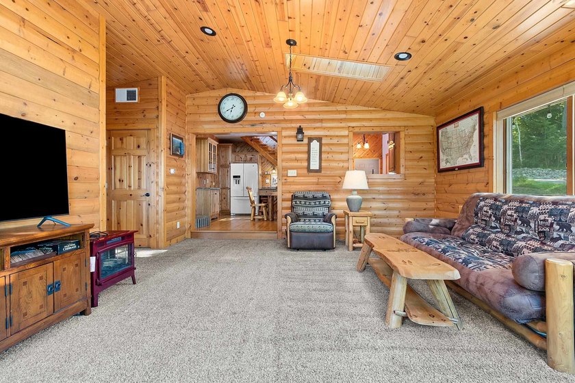 Experience the best of Northwoods living in a desirable home on - photo 34