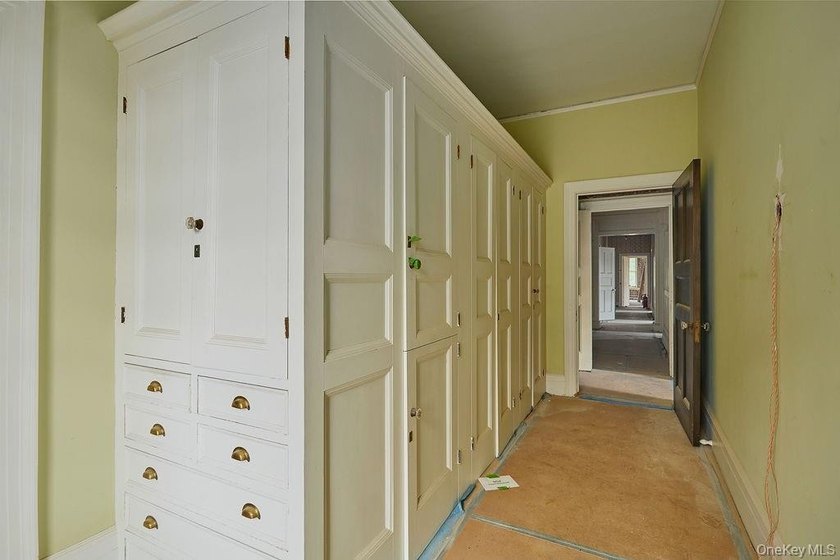 *Riven Oaks,* designed by renowned architect James Brown Lord - photo 20