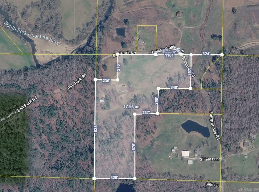 Nestled on just over 17 picturesque acres in Mount Ida, Arkansas - photo 50