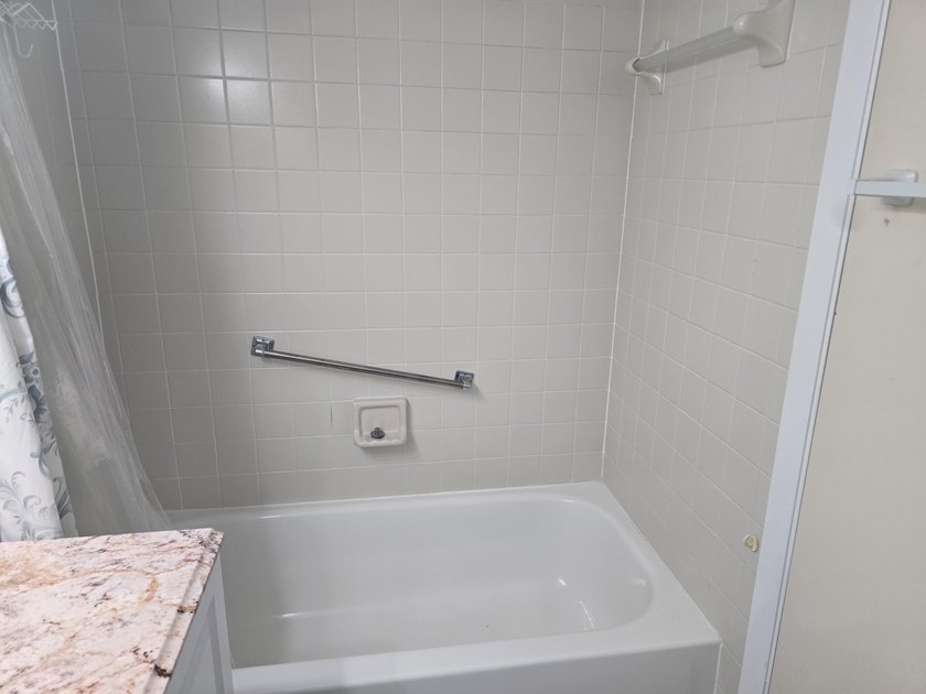 FULL 2/2 , 3Rd FLOOR ELEVATOR BLDG, FANTASTIC WATER VIEW !! - photo 19
